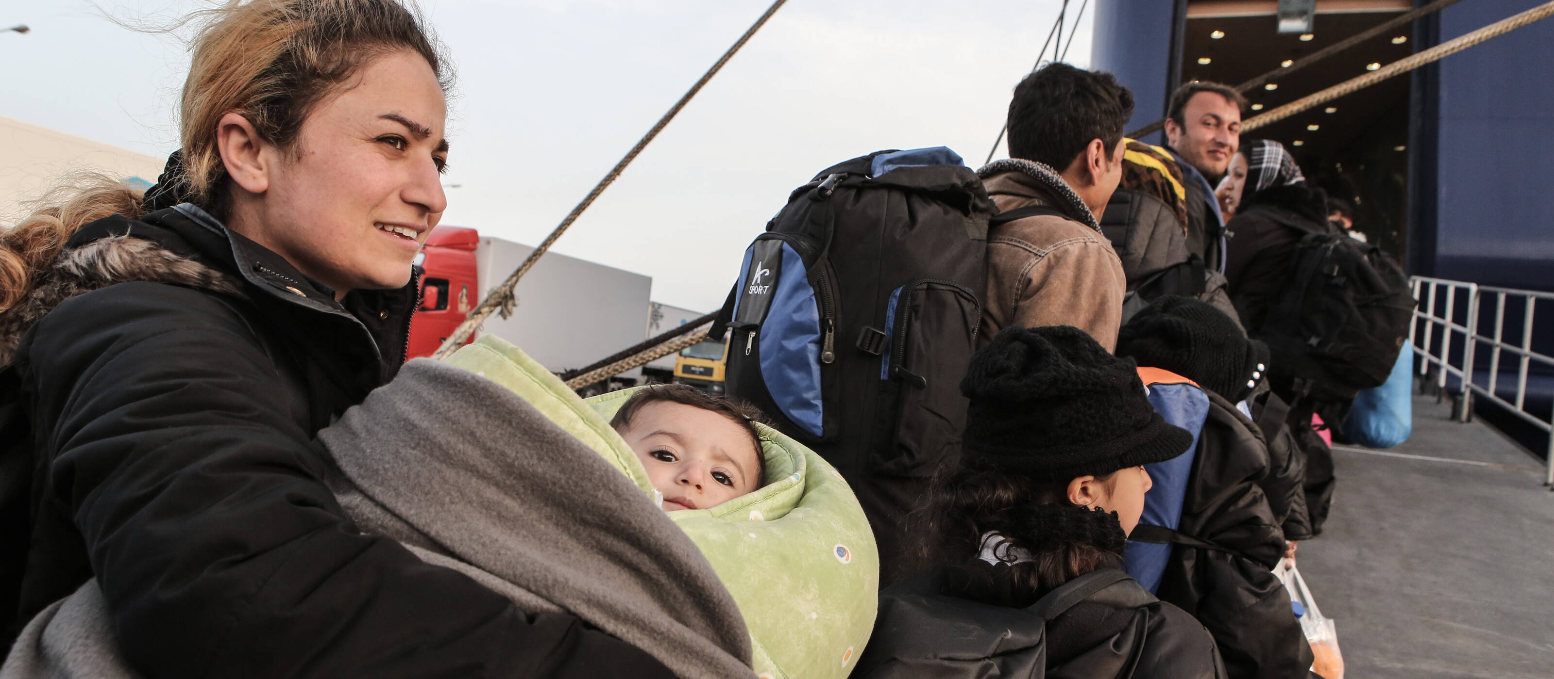 Geflüchtete und Migrierende im Hafen von Mytilene